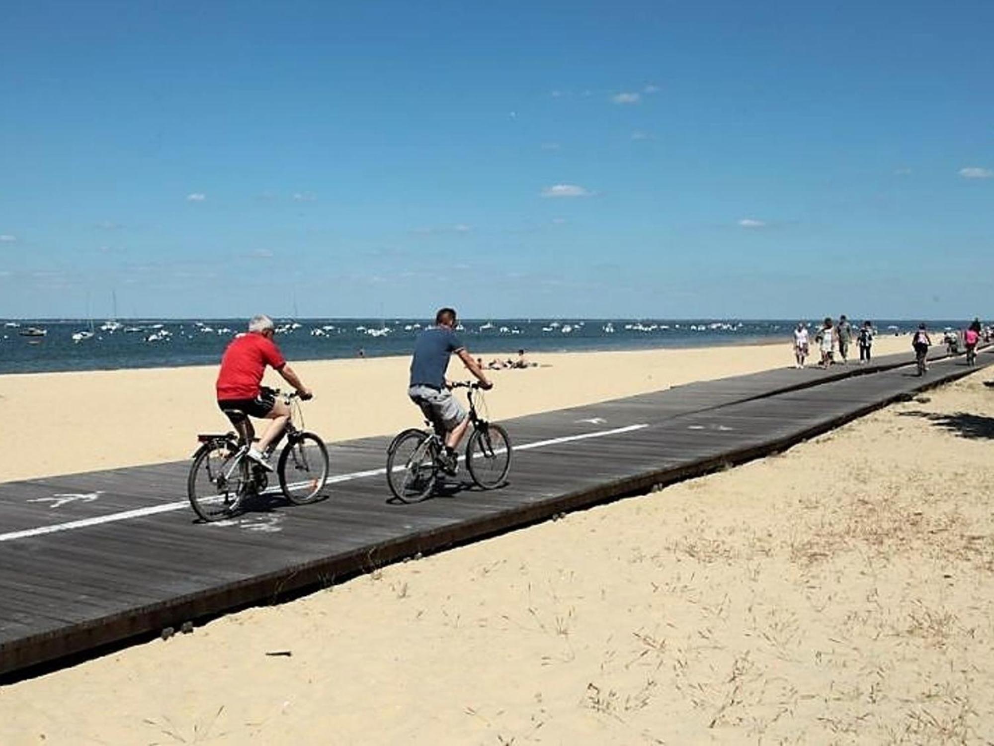 Arcachon - T2 Cabine Renove Avec Balcon Proche Plage Et Centre Ville - Fr-1-420-91 Exterior foto